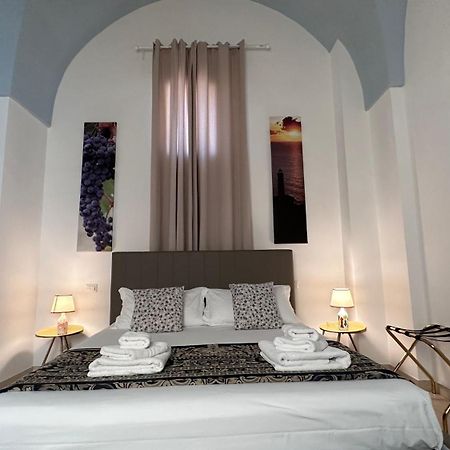 Casa Mamma Elvira Panzió Lecce Kültér fotó