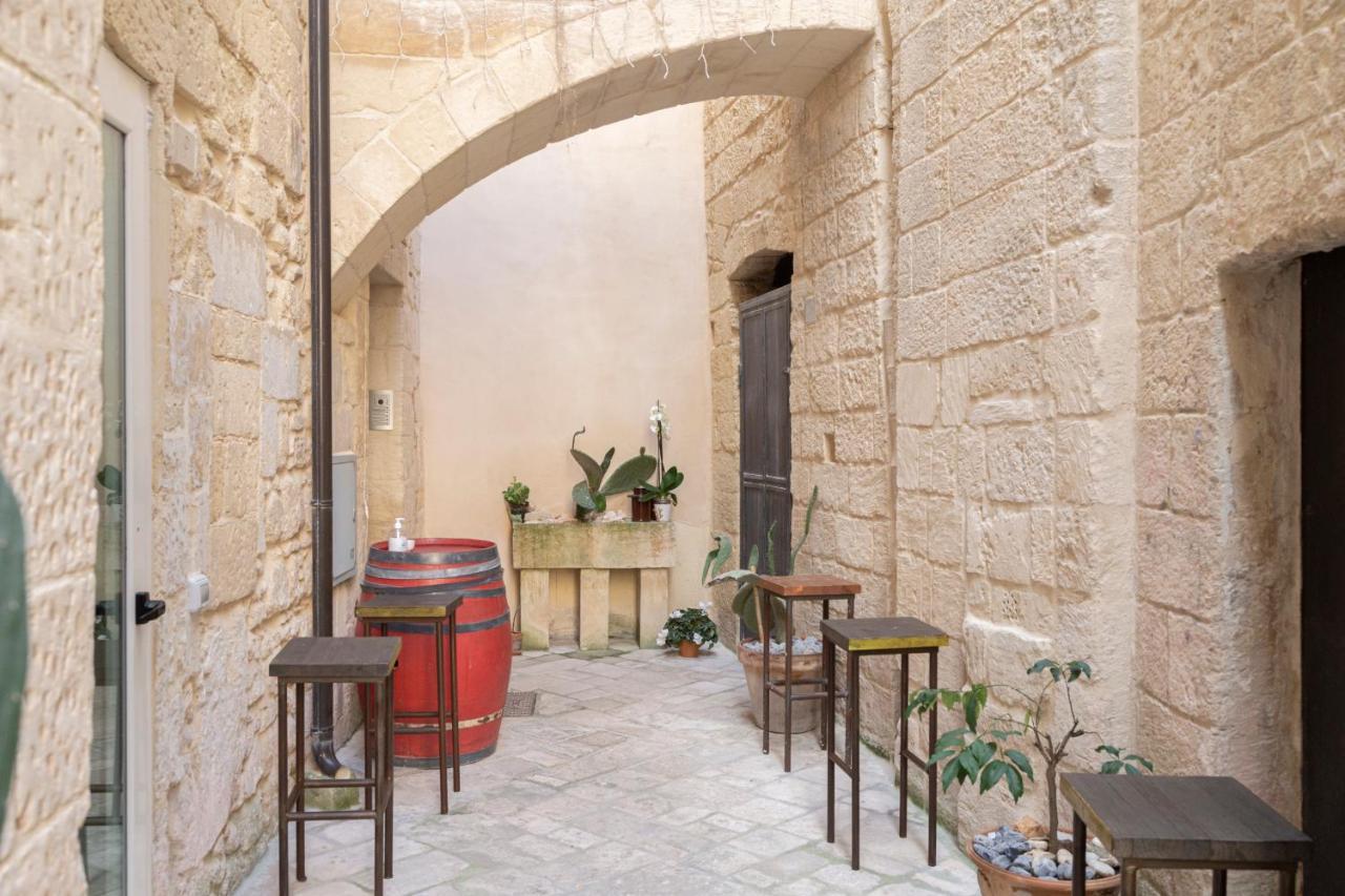 Casa Mamma Elvira Panzió Lecce Kültér fotó
