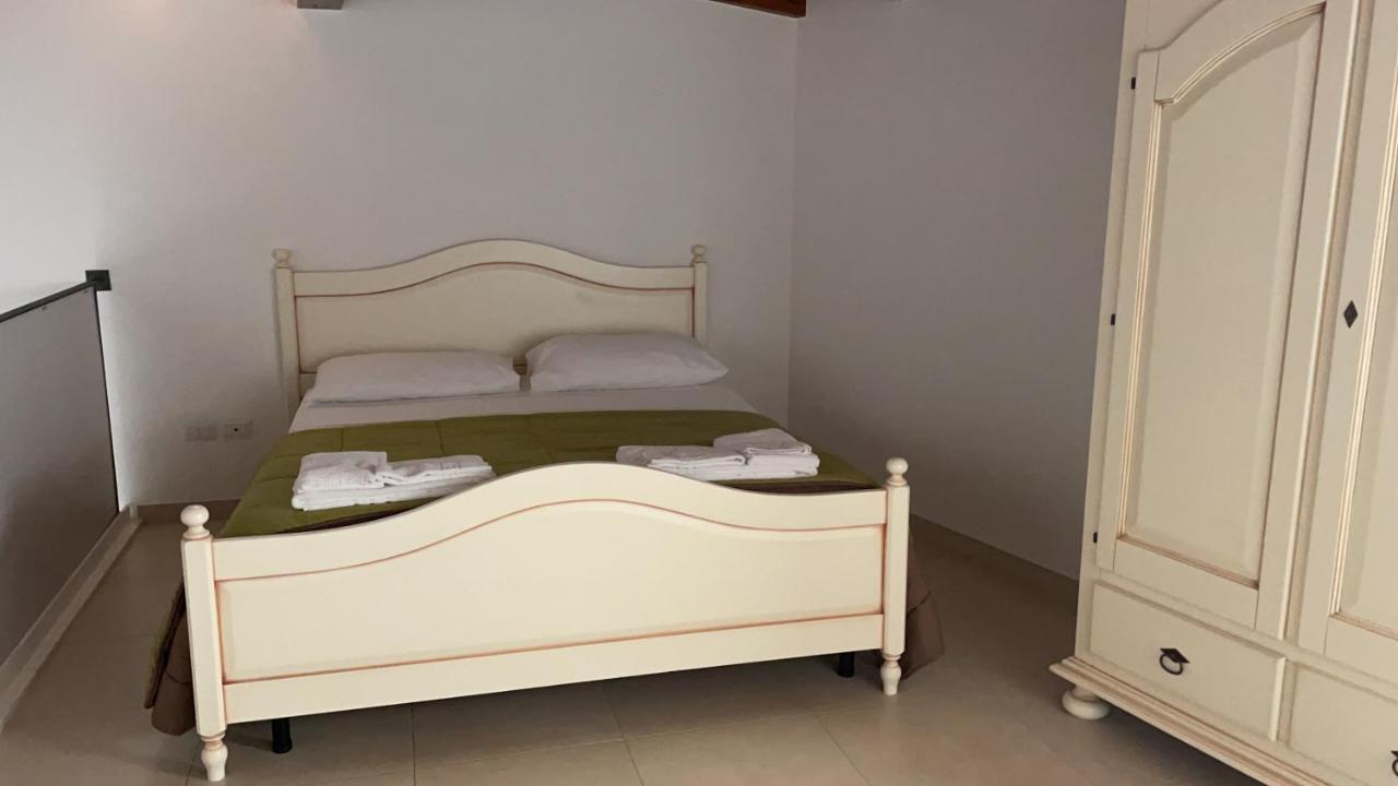 Casa Mamma Elvira Panzió Lecce Kültér fotó